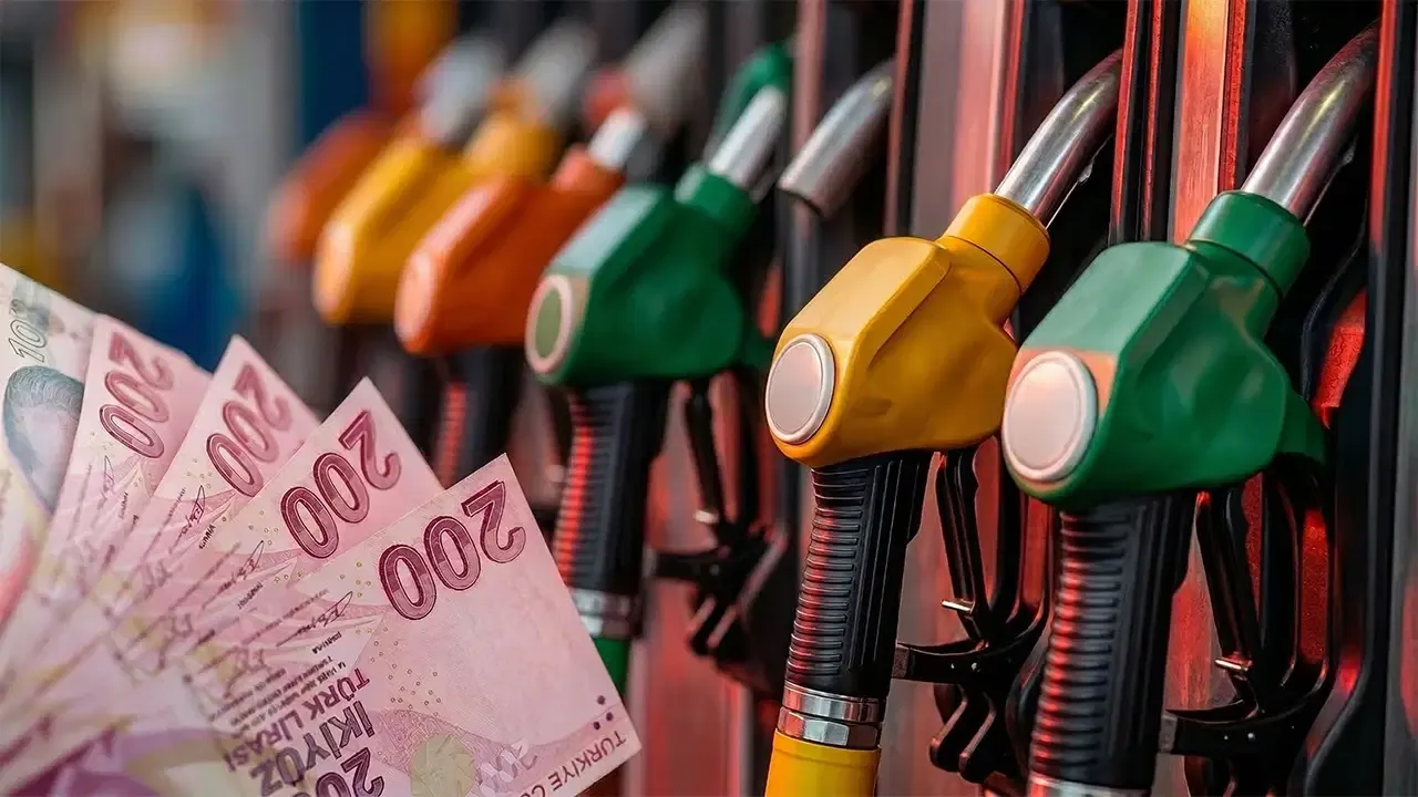 Akaryakıt fiyatlarına dev zam geldi: İşte güncel fiyat listesi!