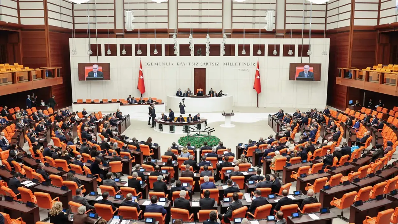 12. Yargı Paketi Meclis'te: Neleri kapsıyor?