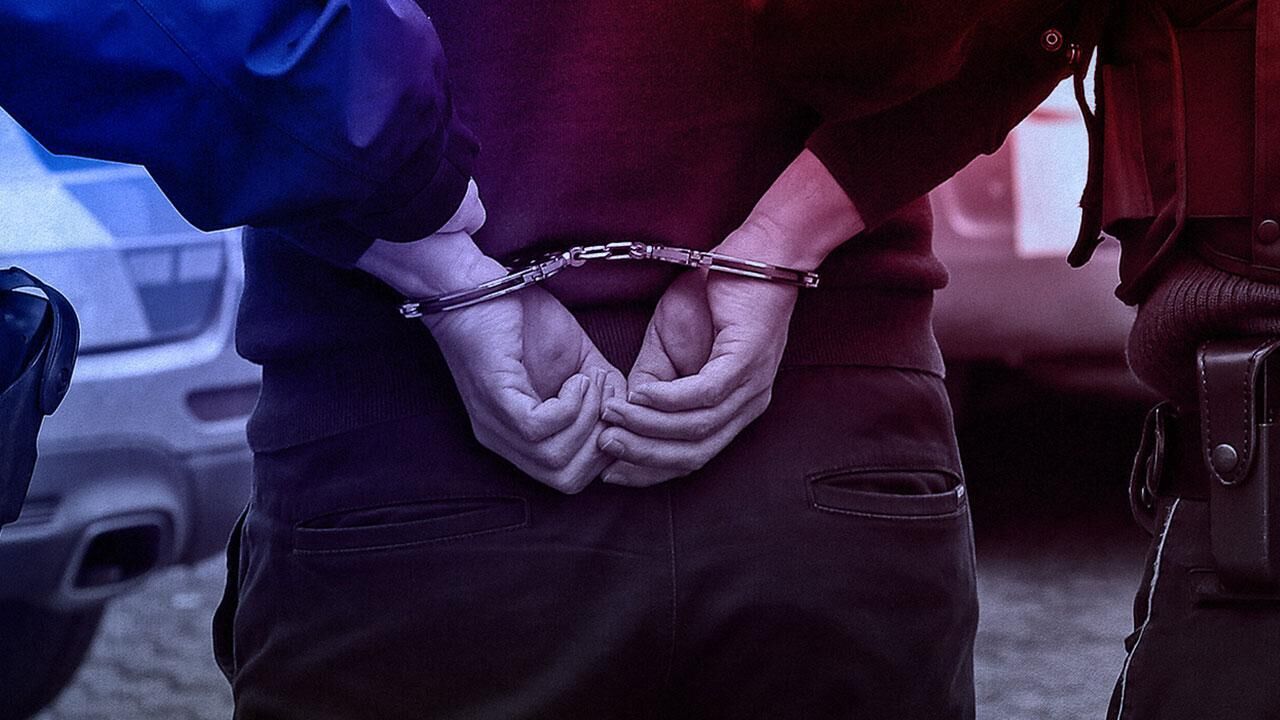 Kelepçeyle polisten kaçtı: İnşaatta yakalandı!