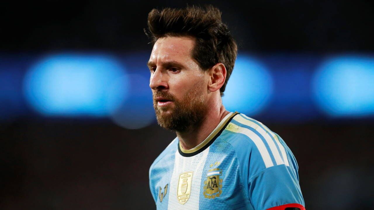 Lionel Messi 10 ismi işaret etti... İşte listedeki tek Türk futbolcu!