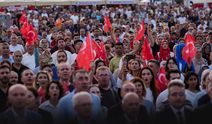 İzmir’de 15 Temmuz unutulmadı... Binlerce kişi meydanda buluştu!