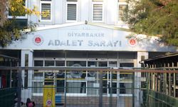 Her şeyi annelerine anlattılar! Kız ve erkek kardeşini istismar etti