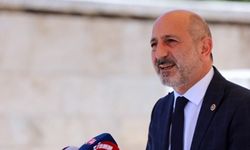 CHP'li Öztunç'tan Vali Köşger'e sert çıkış: Polemiğe girerek Milletvekili adaylığını garantilemek istiyorsun
