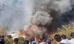 Nepal'de yolcu uçağı düştü! Kaza yerinden ilk görüntü geldi