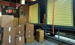 TIR'daki konteyner eve baskın! 10 milyon 375 bin kaçak sigara ele geçirildi