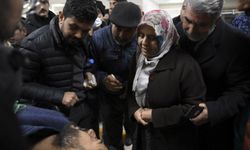 261 saat sonra çocuklarına kavuştular: Umudumu tamamen kaybetmiştim