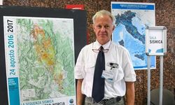 İtalyan deprem uzmanı: 'Türkiye 3 metre Arap Yarımadası'na doğru kaydı' 