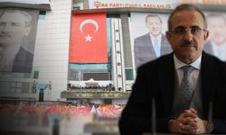 AK Parti İzmir’de kritik hafta... Sürekli bırakıyor, yerine kim gelecek?