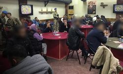 İzmir’de kumar operasyonu... 60 kişilik kumandalı gizli sığınak yapmışlar