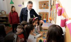 Başkan Sandal’dan anaokullarına ziyaret... 23 Nisan'ı çocuklarla karşıladı