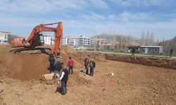 Bina temeli kazısında antik döneme ait lahit bulundu