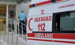 Sebebi bilinmeyen bir tartışma çıktı... İki çocuk birbirini bıçakladı