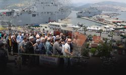 İzmirlilerden TCG Anadolu'ya yoğun ilgi... Ziyaretçi akını devam ediyor