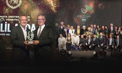 Başkan Arda’ya sanat ödülü... "Yakın zamanda büyük bir sanat merkezinin temelini atacağız"