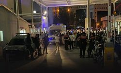 İzmir'de silahlı kavga... 1'i ağır 5 kişi yaralandı