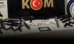 İzmir merkezli 'kukla' operasyonunda 4 ilde 28 kişi yakalandı