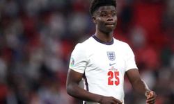 Bukayo Saka'dan, 26 depremzede aileye yardım!