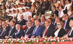 Menemenli Gaziler Barış ve Özgürlük Bayramı’nda Kıbrıs’ta