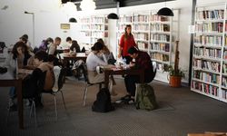 20 bin kitap Karşıyakalıların hizmetinde!