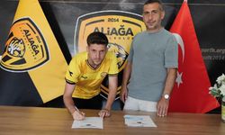 Aliağa FK Kaan'la sözleşme yeniledi