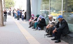 Emekliye ek zam çıkmadı... Kim ne kadar maaş alacak?