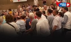 CHP Karşıyaka kongresinde arbede!