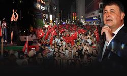 30 Ağustos Zafer Bayramı’nda Karşıyaka kırmızılara büründü