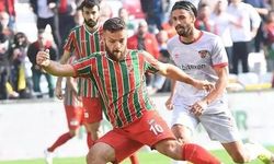 Karşıyaka'da Emre kalacak