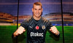 Fenerbahçe'de Dominik Livakovic imzayı attı