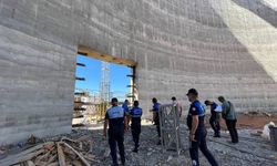Yapımına başlanan çimento fabrikası mühürlendi
