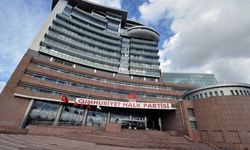 Bir isim daha CHP genel başkan adaylığını açıkladı