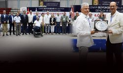İBB Gençlik ve Spor Kulübü'nün yönetiminde değişiklik... Hüseyin Egeli yeni başkan oldu
