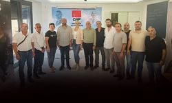 İYİ Parti Karabağlar'dan istifa etmişlerdi... Toplu olarak CHP'ye katılacaklar