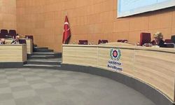Gaziemir Belediye Meclisi ertelendi: Salt çoğunluk sağlanamadı