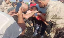 Kaybolan 2,5 yaşındaki çocuk biber tarlasında bulundu
