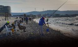 Çeşme’de 4. Surfcasting Balık Turnuvası başlıyor