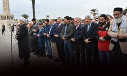Filistin'de hayatını kaybedenler için İzmir'de gıyabi cenaze namazı kılındı