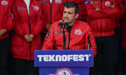 Selçuk Bayraktar TEKNOFEST İzmir'de konuştu... Türkiye'nin liderliğinin teminatı