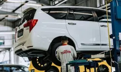 Patlama sonrası Toyota üretimini durdurdu