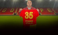 Göztepe'nin yeni teknik direktörü Stoilov: Mutluluğun yolu Süper Lig'e çıkmak
