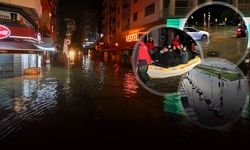 İzmir'i fırtına vurdu... Deniz taştı, kenti su bastı!