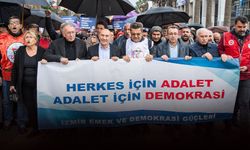 İzmir'de Demokrasi Yürüyüşü... Soyer: "Bu daha başlangıç mücadeleye devam"