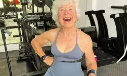77 yaşında ağırlık kaldıran kadın sosyal medyanın gözdesi oldu