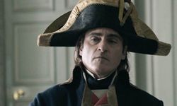 'Napolyon' filmine eleştiri yağmuru