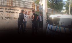 Buca’da okul çevrelerinde sıkı denetim... 405 şüpheli gözaltında!