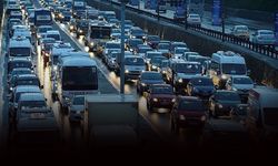 TÜİK verileri açıklandı... İzmir'de trafiğe kayıtlı kaç araç var?