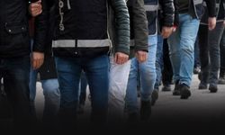 İzmir'de online alışveriş dolandırıcılarına baskın! 6 şüpheli tutuklandı