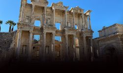 Efes Antik Kenti'ne turist akını!