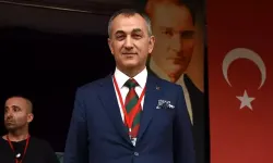 Karşıyaka'da Başkan Yeşil takıma güveniyor