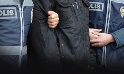 İzmir'de çeşitli suçlardan aranan 3 hükümlü yakalandı